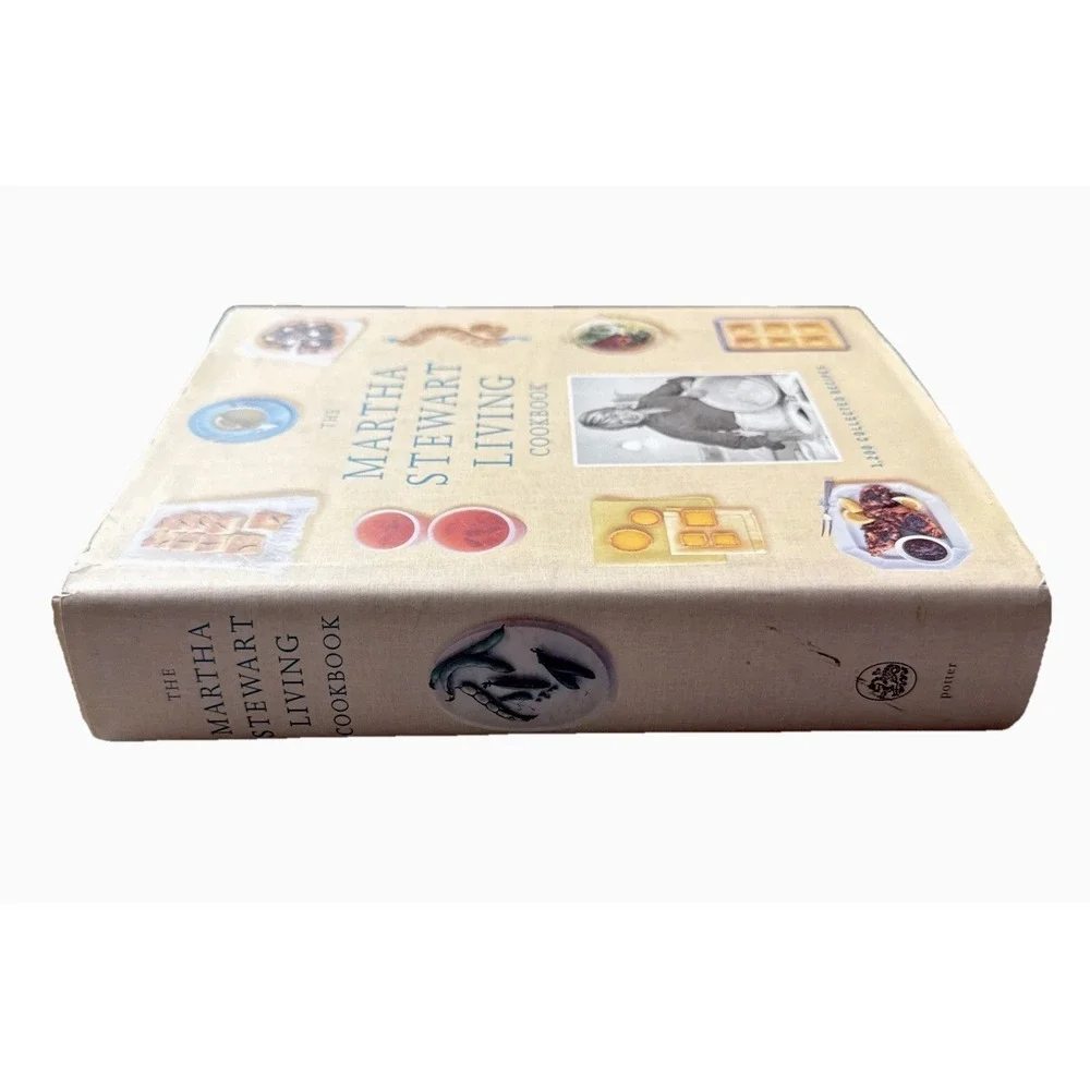 The‎ Martha Stewart Living Cookbook 1200 Collected Recipes 2000 First Edition